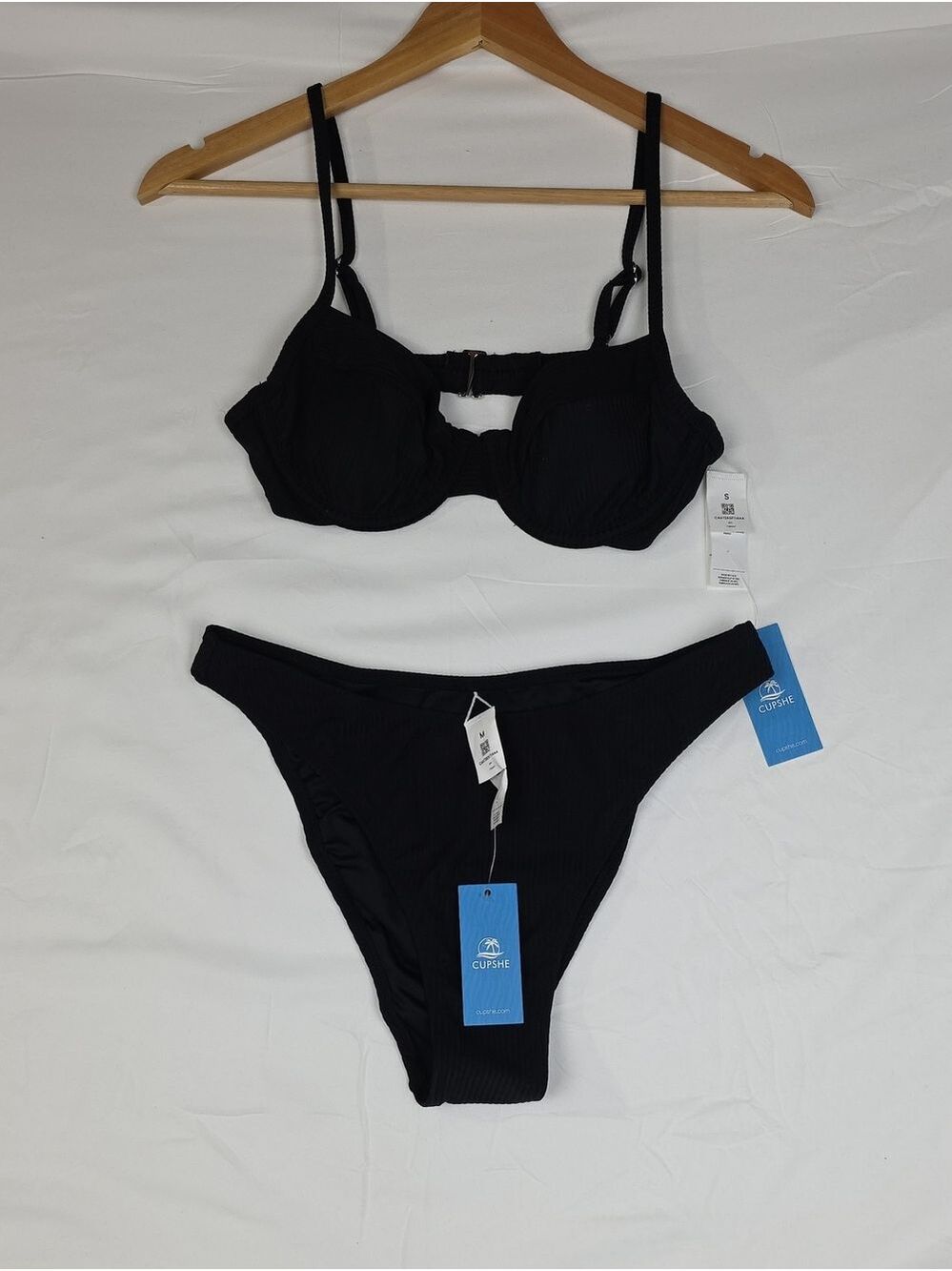 CUPSHE Black Ribbed Underwire Bikini Set Top Small Bot Medium